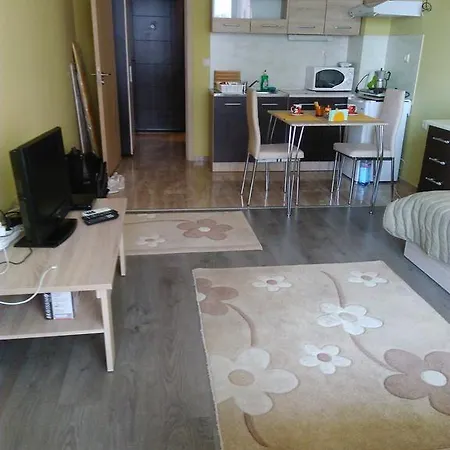 Privatunterkunft Vancesi Homestay Pomorie